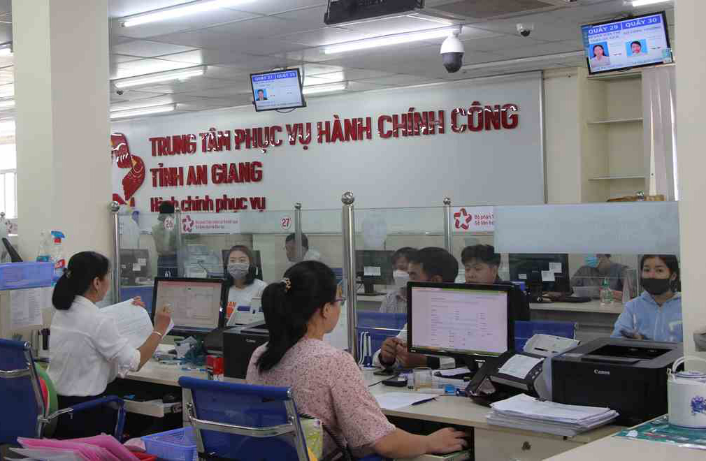 Đơn giản hóa thủ tục hành chính